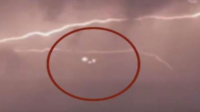 24χρονος τραβούσε με την κάμερά του μια ισχυρή καταιγίδα – Αυτό που είδε ξαφνικά του έκοψε την ανάσα (Video)