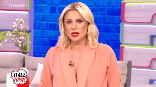 «Αυτές τις στιγμές…» – Συντετριμμένη η Κατερίνα Καραβάτου
