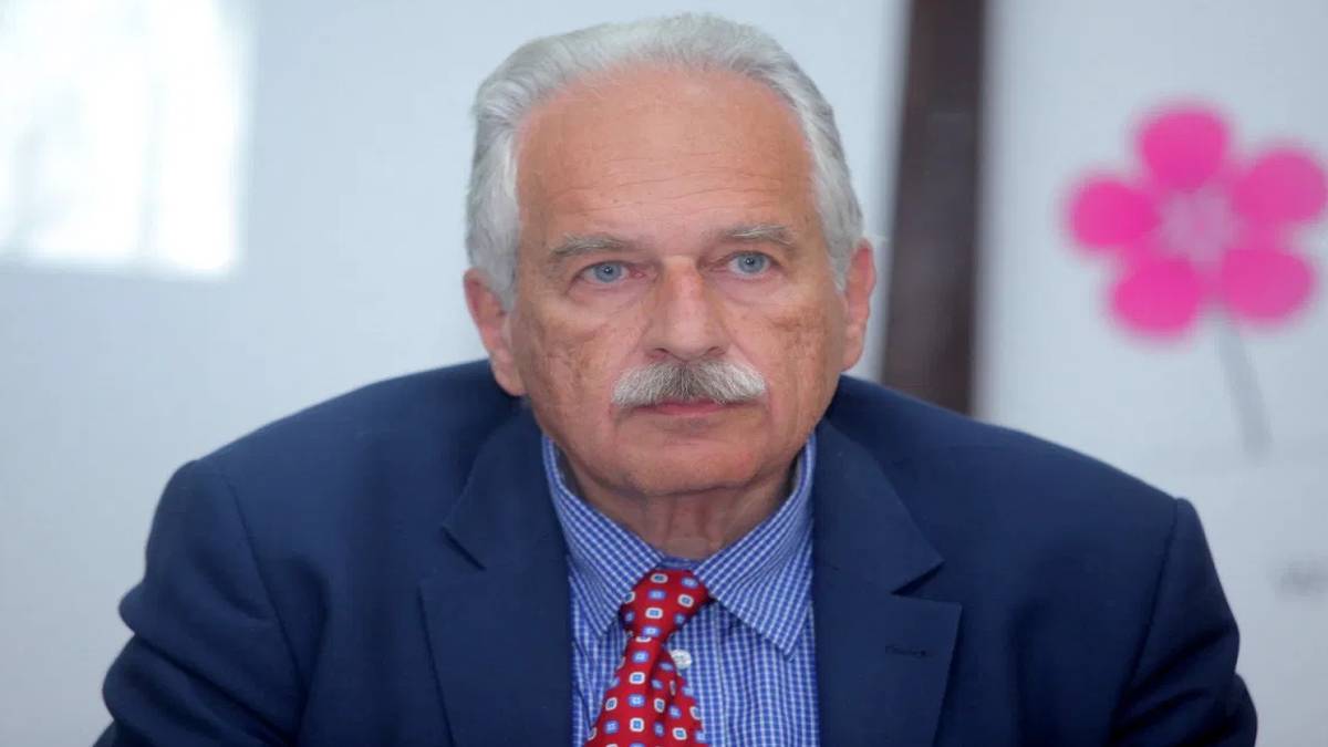 Έπεσε σε όλα μέσα: Ο καθηγητής Γουργουλιάνης προβλέπει πότε τελειώνει το 4ο κύμα και η πανδημία