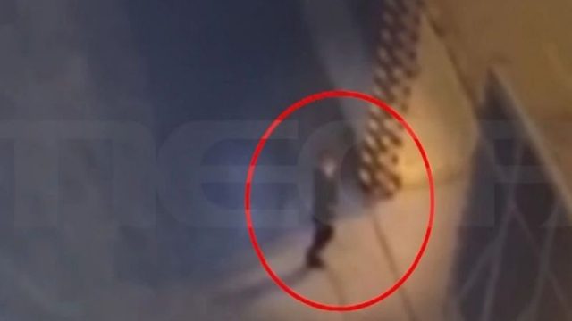 Το χρονικό της φρίκης στο Κερατσίνι: Αργός και βασανιστικός ο θάνατος της 8χρονης – Ψυχορραγούσε για 70 λεπτά! (Video)