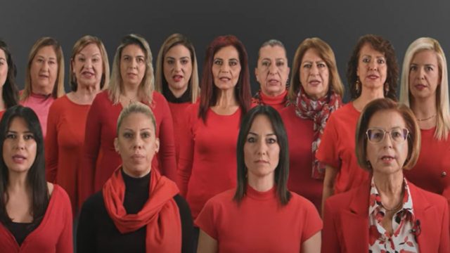 “Τραντάζει” ο δήμος Ελληνικού-Αργυρούπολης: «Μίλα, μη φοβάσαι, είμαστε δίπλα σου» (Βίντεο)