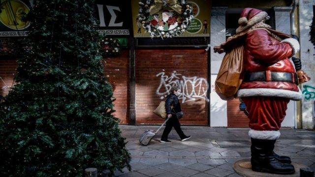 «Θα πάρουμε μέτρα όπως άλλες ευρωπαϊκές χώρες…» – Βόμβα από Έλληνα καθηγητή (Video)