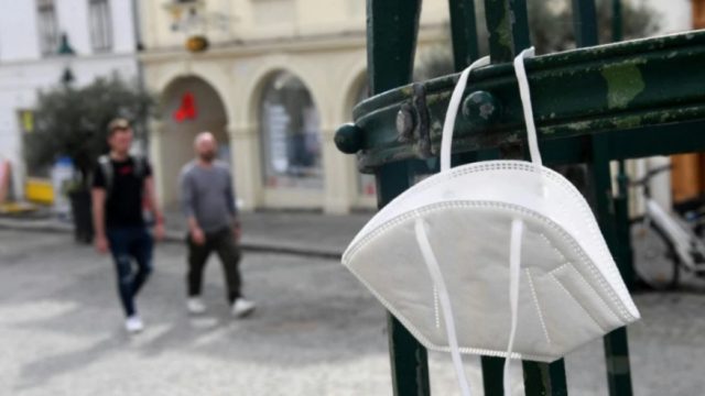 Νέα μέτρα: Πώς θα μπαίνουν οι ανεμβολίαστοι σε εστίαση, καταστήματα, δημόσιο – Αυτή είναι η νέα ζωή τους από σήμερα Σάββατο 6/11 (Video)