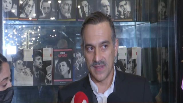 Τα πήρε κρανίο ο Κρατερός Κατσούλης! Η ερώτηση για τη μητέρα της Καραβάτου και η «πληρωμένη» απάντηση (Video)