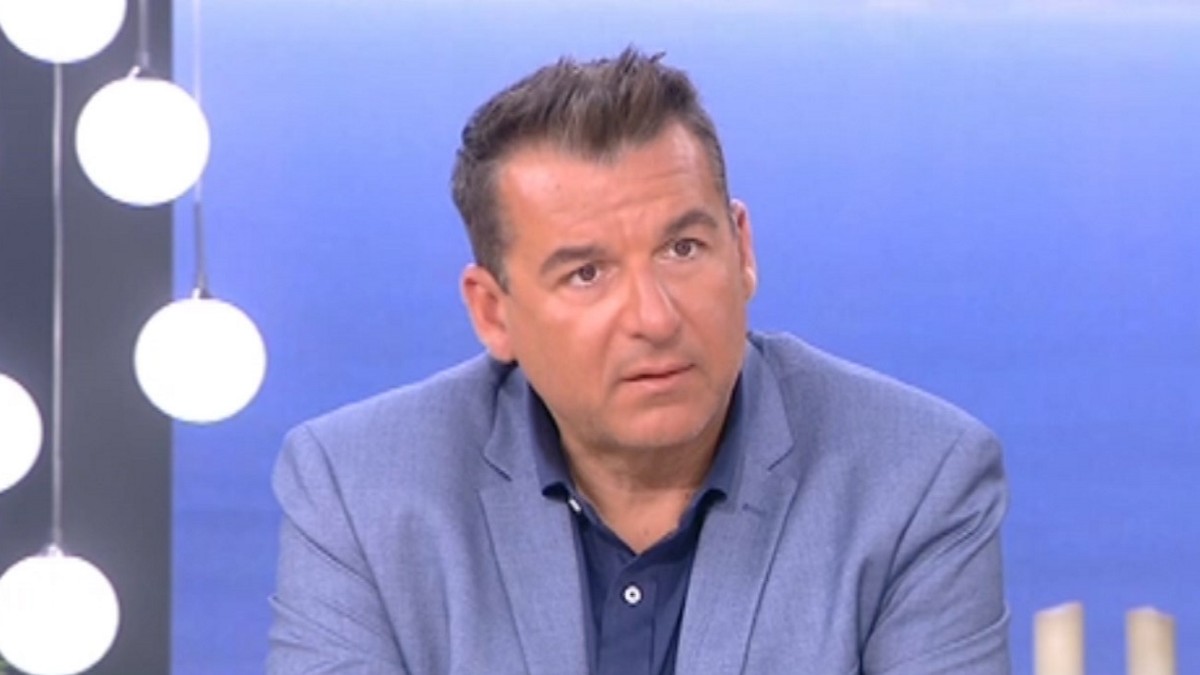 Παλάτι κοντά στο κέντρο της Αθήνας: Αυτό είναι το διώροφο σπίτι του Γιώργου Λιάγκα