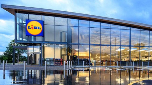 Σκάνδαλο μεγατόνων στα Lidl: Στέλνουν την εταιρεία στα δικαστήρια