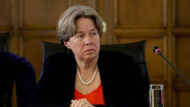 Λινού προειδοποιεί τις εγκύους για τον κορωνοϊό: «Έχουν 3 φορές μεγαλύτερο κίνδυνο αν δεν εμβολιαστούν»
