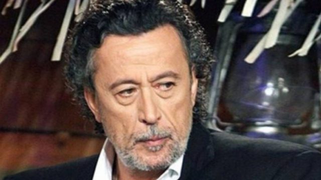 Tweet Μάκη Τριανταφυλλόπουλου για τα «εμβόλια νέας τεχνολογίας» και την τρίτη δόση!