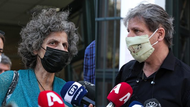 Νέα κόντρα Μαργαρίτας Θεοδωράκη – Νίκου Κουρή: Τον χαρακτήρισε σφετεριστή και εκείνος την αποκάλεσε «αδελφή» του