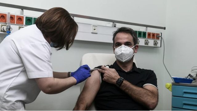 Κυριάκος Μητσοτάκης: «Ακούστε επιτέλους τους επιστήμονες»