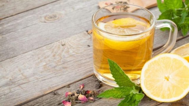 Άλλαξε ριζικά την υγεία σου με λεμόνι και ζεστό νερό – Δείτε τι θα συμβεί