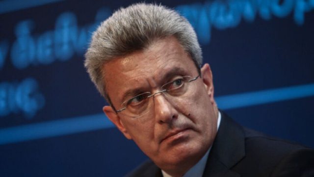 «Επιτέθηκαν» στο Νίκο Χατζηνικολάου: «Θέλουν να με εξοντώσουν»