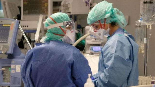 Κορωνοϊός: 6.909 νέα κρούσματα και 48 θάνατοι – Στους 450 οι διασωληνωμένοι