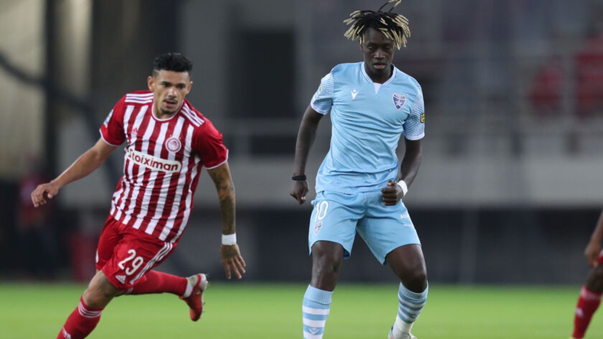 Ολυμπιακός-Ιωνικός 1-0: Ο Μασούρας έδωσε τη λύση