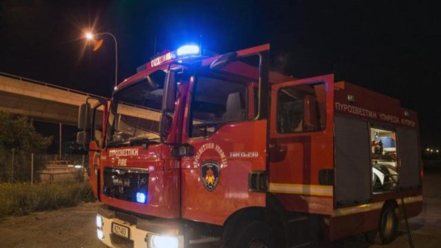 Φωτιά σε διαμέρισμα στο Περιστέρι