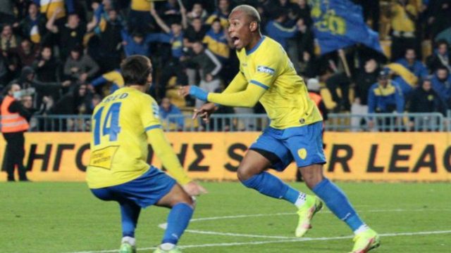 Super League: Νίκη μετά από δύο μήνες ο Παναιτωλικός – “Λυτρωτής” με γκολάρα ο Φλόρες (video)