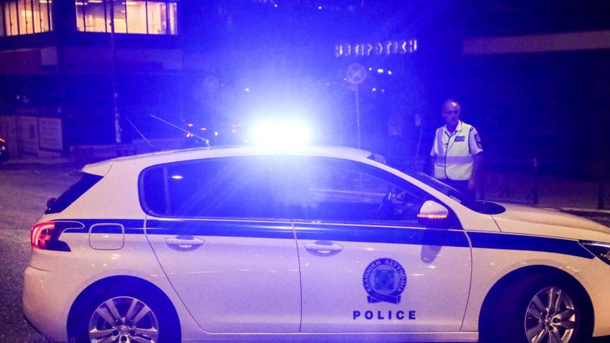 Χαμός στη Θεσσαλονίκη: Επιχειρηματίας επιτέθηκε σε κλιμάκιο ελεγκτών με κλωτσιές και μπουνιές