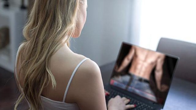 Δοκίμασε να κάνει sexting και κόντεψε να καταστραφεί η ζωή της