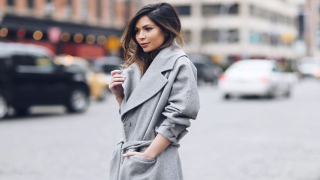 Το chic παλτό από τα Zara που είναι ο ορισμός του all time classic