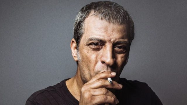 Δύσκολες ώρες για τον Θέμη Αδαμαντίδη – Συντετριμμένος ο γνωστός τραγουδιστής
