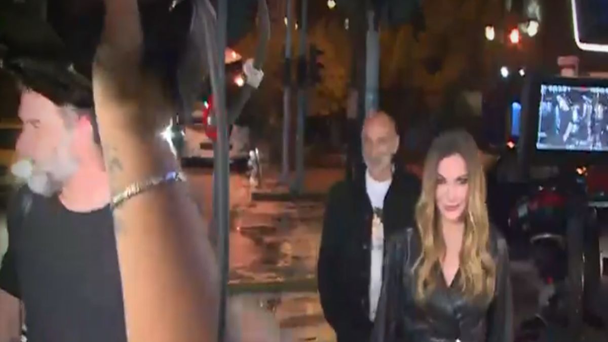 Κοινή εμφάνιση Μπισμπίκη – Βανδή: Έκοψε δρόμο ο ηθοποιός όταν είδε τις κάμερες (video)