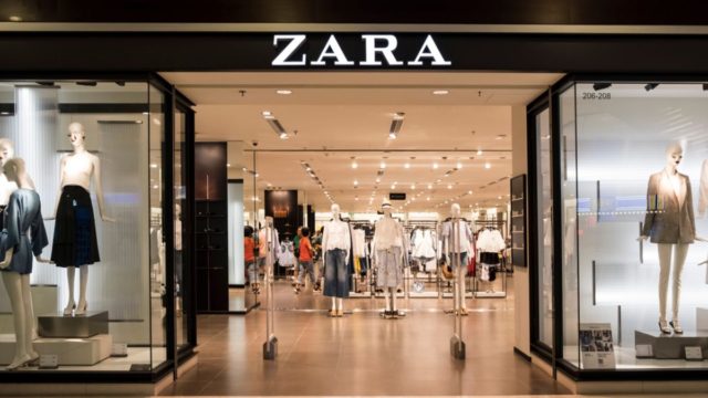 Το all day φόρεμα με 19,99 ευρώ από τα ZARA που θα απογειώσει το στυλ σας