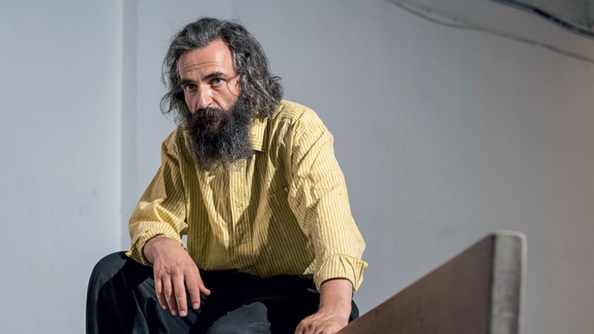 Οργή για Σερβετάλη: «Είσαι καλοπληρωμένος και οδηγείς στην ανεργία όλη την παραγωγή»