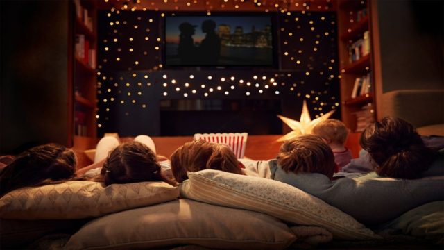 3 + 1 ταινίες του Netflix που δεν πρέπει να χάσεις αν θες να μπεις στο mood των Χριστουγέννων