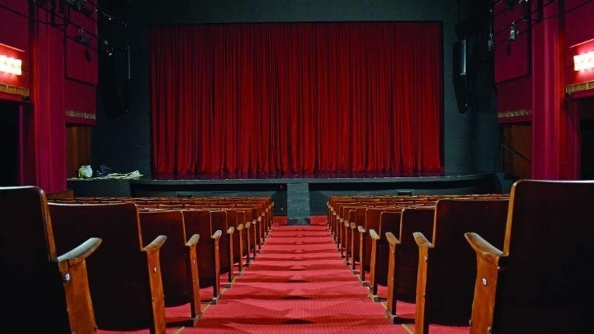 Ποιες θεατρικές παραστάσεις κάνουν πρεμιέρα Δευτέρα 22/11;