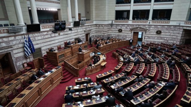 ΣΥΡΙΖΑ: Ερώτηση-καταγγελία προς την Κεραμέως για προσπάθεια συγκάλυψης περιστατικού σεξουαλικής παρενόχλησης!