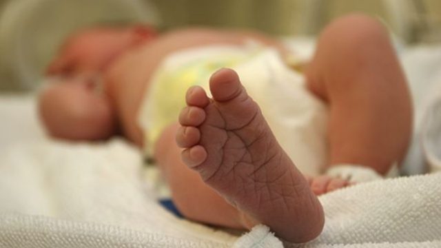 Θεσσαλονίκη: Βρέφος με κορωνοϊό σε σοβαρή κατάσταση – Νοσεί ολόκληρη η οικογένεια
