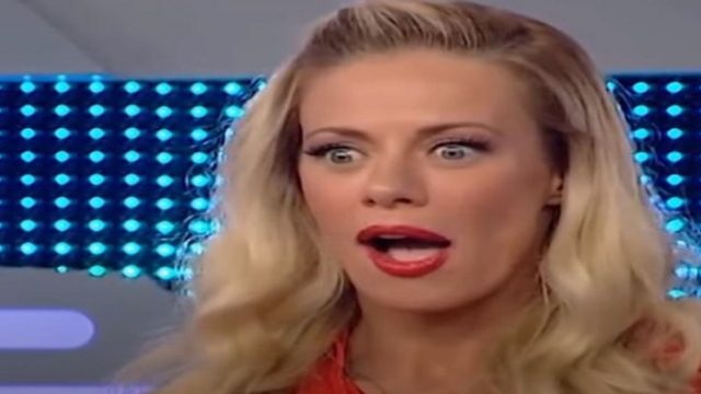 «Κάγκελο» η Ζέτα Μακρυπούλια με την αποκάλυψη: «Είμαι παρθένος…» (Video)