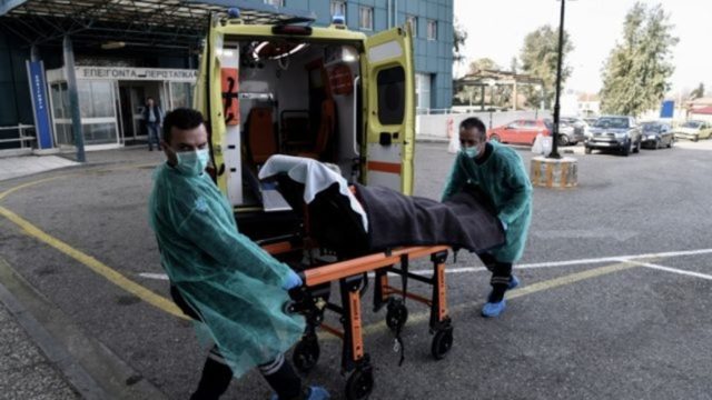 Σοκ στην Ηλιούπολη: Νεκρός ηλεκτρολόγος μετά από πτώση σε φωταγωγό