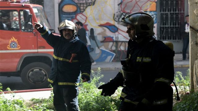 Φωτιά τώρα στο Μεταξουργείο – Πυρκαγιά σε μονοκατοικία