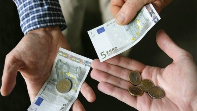 “Σκάνδαλο” με το Ασφαλιστικό: Η εφορία παίρνει πίσω ένα στα τρία ευρώ των αναδρομικών!