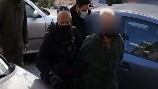 Έγκλημα στα Γρεβενά: «Ο διάβολος με έβαλε να σκοτώσω τη γιαγιά μου» – Μετά τον φόνο είχε διοριστεί σε σχολείο!
