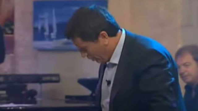 Το ζεϊμπέκικο του Σπύρου Παπαδόπουλου που έχει φτάσει τις 5.849.721 προβολές