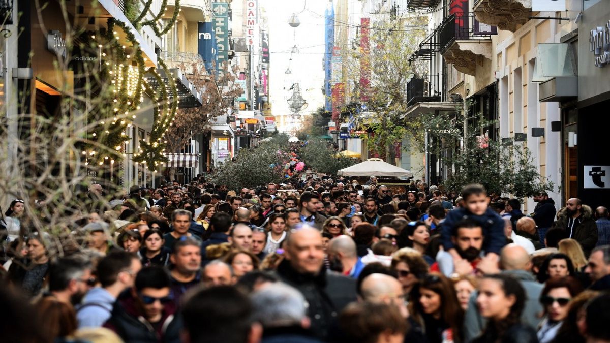 Εορταστικό ωράριο: Ανοιχτά αυτή τη Κυριακή τα μαγαζιά – Ποιές ημέρες θα είναι κλειστά τα καταστήματα λιανικής;