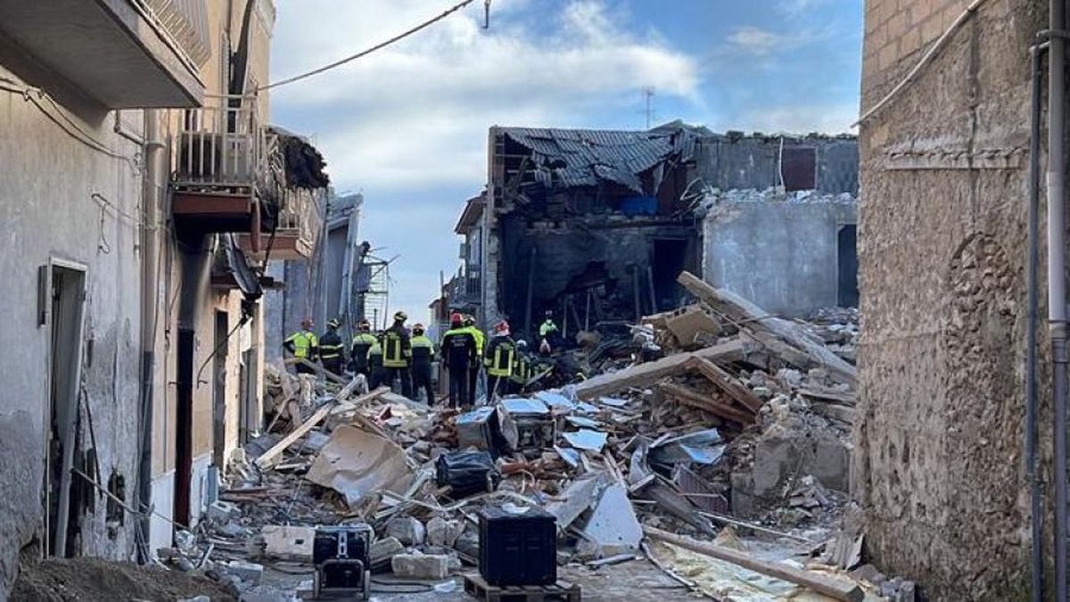 Σικελία: Εικόνες σοκ από την έκρηξη – Ανασύρθηκαν 7 πτώματα