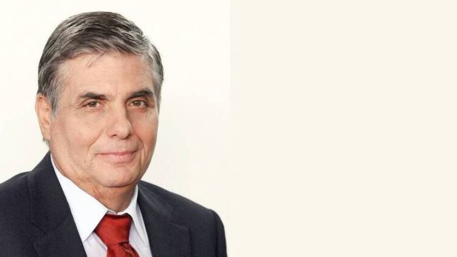 Εμφύλιος πάνω από τον τάφο του Γιώργου Τράγκα: Στα ‘μαχαίρια’ οικογένεια και συνεργάτες για την προεδρία του κόμματος!