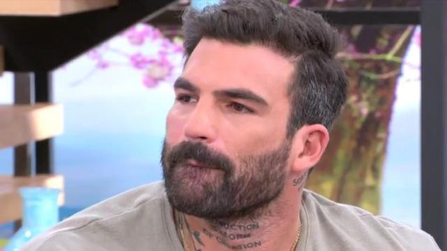 Δημήτρης Αλεξάνδρου: «Μεγάλωσα μόνο με τη μαμά μου – Δεν μιλάμε με τον μπαμπά του»