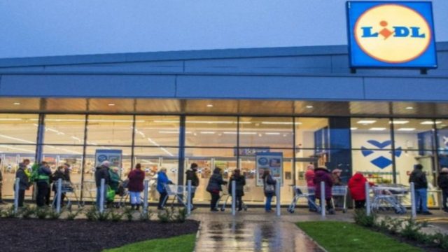 Βόμβα από τα Lidl: Επίσημη η φήμη – Εδώ και 6 ώρες στα καταστήματα…