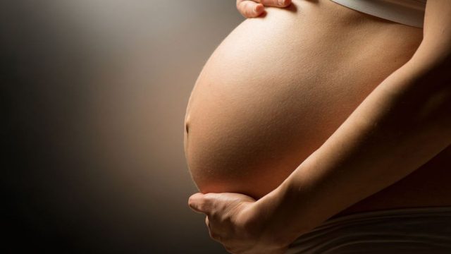 Σοκαριστική αποκάλυψη: “Ήμουν 5 μηνών έγκυος και το τεστ εγκυμοσύνης βγήκε αρνητικό”