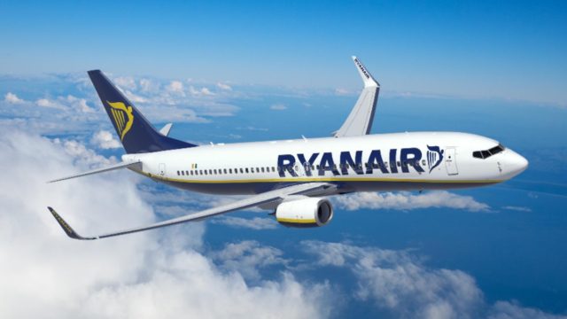 Τραγικές στιγμές για τη Ryanair: «Καταρρέει» η εταιρεία