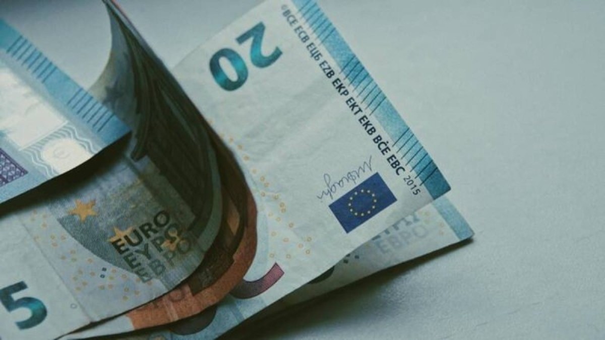 Συντάξεις και εφάπαξ: Αύξηση που “αγγίζει” χιλιάδες υπαλλήλους του Δημοσίου