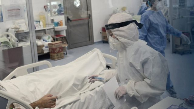 Φρίκη στα Τρίκαλα: Του είπαν οι γιατροί να μην εμβολιαστεί και πέθανε!