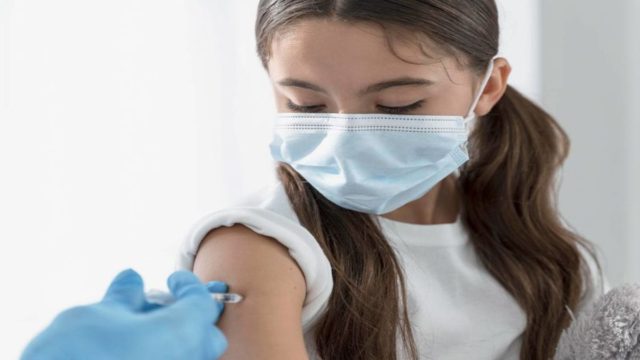 Εμβολιασμοί 5-11 ετών: Πάνω από 20.000 ραντεβού μέσα σε λίγες ώρες