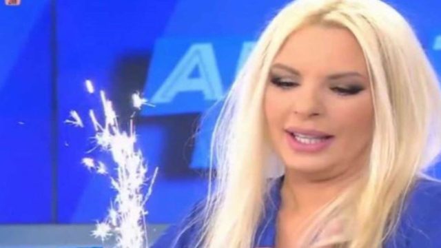 “Έχουμε ερωτική σχέση!”: Αποκάλυψη βόμβα από την Αννίτα Πάνια