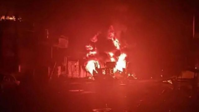 Ανείπωτη θλίψη: Τουλάχιστον 50 νεκροί από έκρηξη βυτιοφόρου – Άνθρωποι κάηκαν ζωντανοί