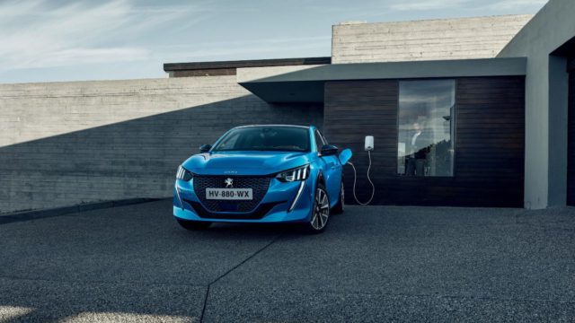 Peugeot e-208: Το ηλεκτροκίνητο της καρδιάς μου!